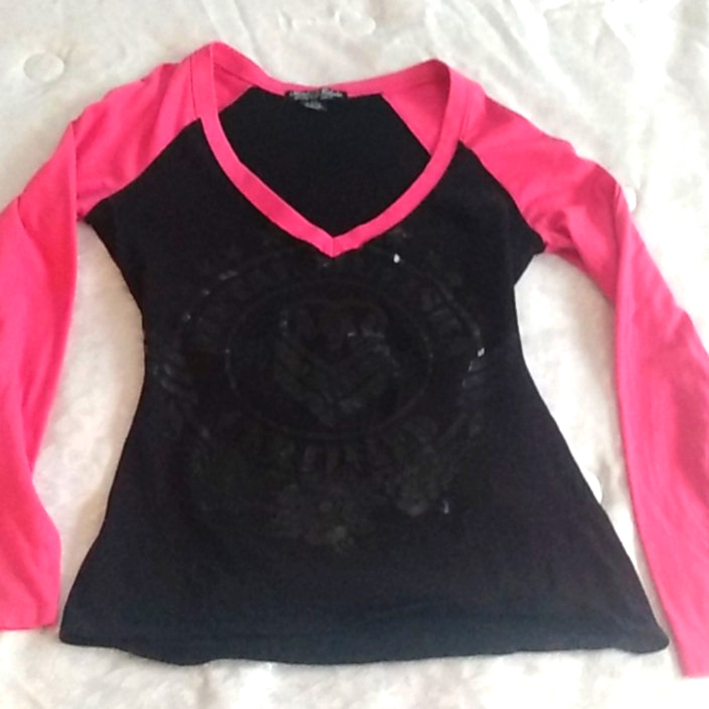 Metal Mulisha long sleeve V neck